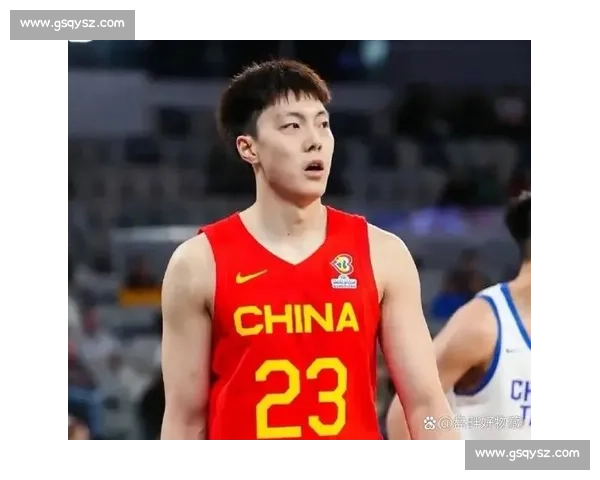 自律蓄力!胡明轩赴美特训缺席热身赛 专攻进攻顽疾 自律蓄力!胡明轩赴美特训缺席热身赛 专攻进攻顽疾